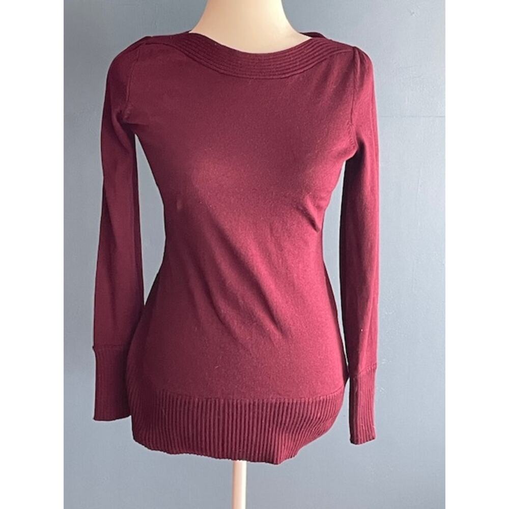 The Limited Women Size Small Long‎ Sleeve Sweater Burgundy Vintage